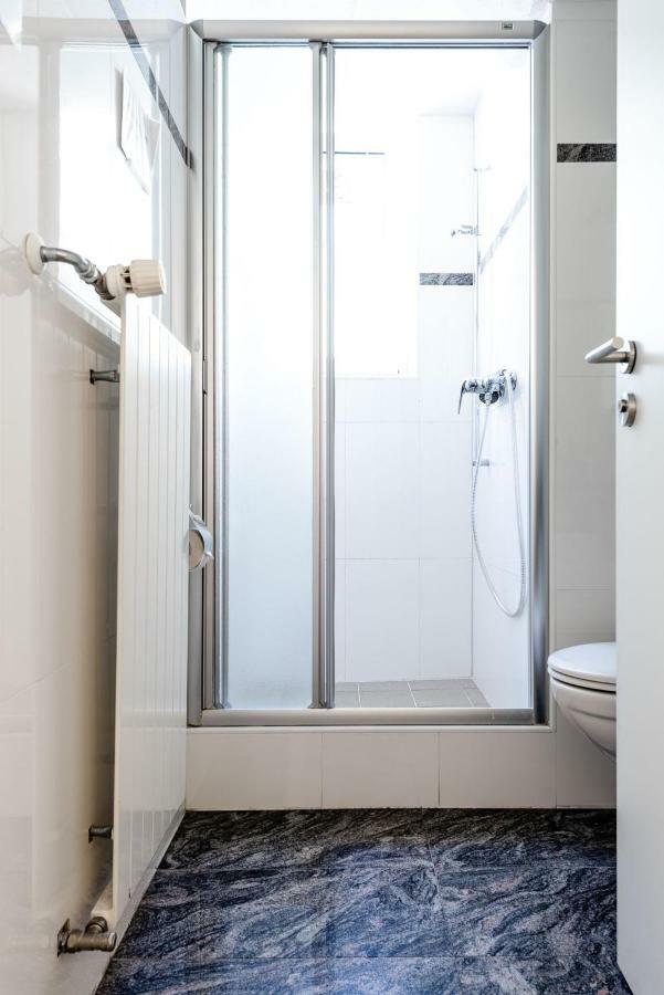 Iq130 Guesthouse Zürih Dış mekan fotoğraf